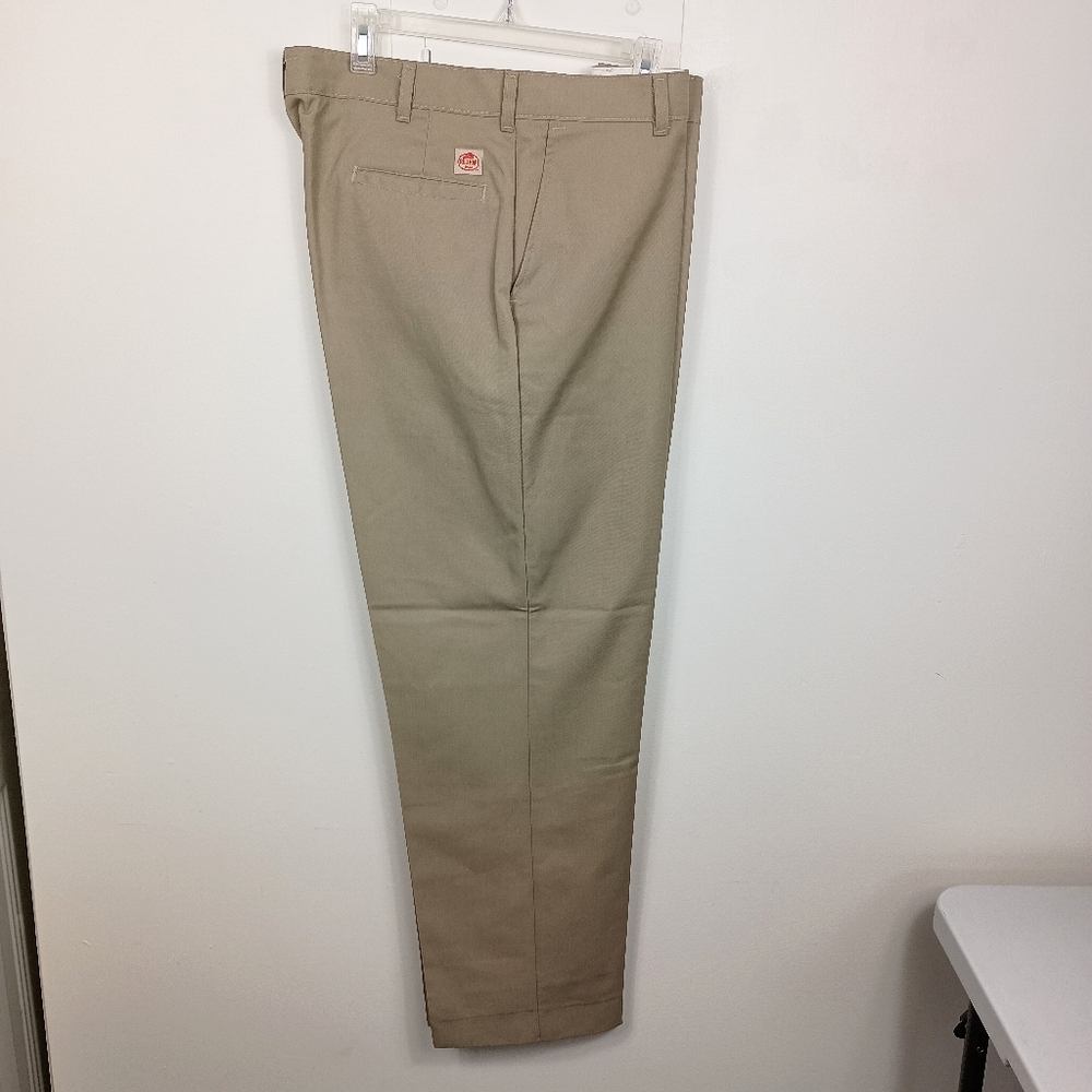 Red Kap Wrinkle Free Pants 42x31 Mens Khaki Dura Kap Industrial Stain Guard New